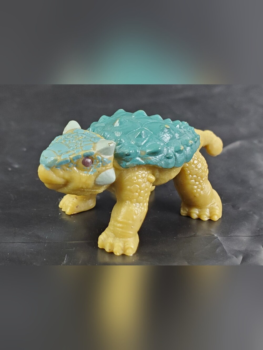Jurassic World Camp Cretaceous Baby Bumpy Ankylosaurus Mini Figure Dinosaur- GUC